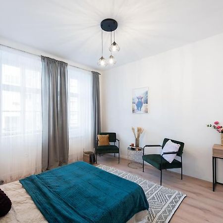 Sweet Cozy Apartment Prague Close To Mala Strana Екстериор снимка