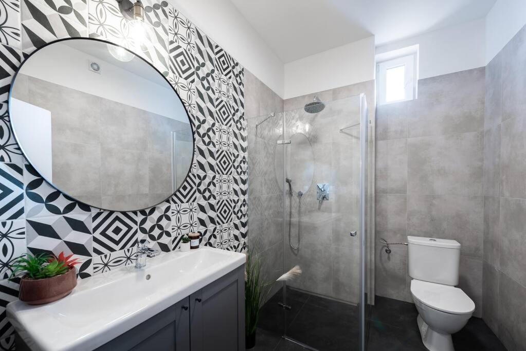 Sweet Cozy Apartment Prague Close To Mala Strana Екстериор снимка